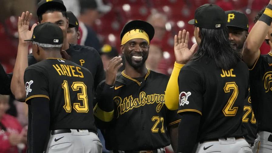 Piratas anotan 3 en la 10ma; se imponen a Cardenales e hilan 4to triunfo