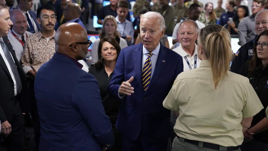 Biden inspeccionará estragos de Idalia en Florida, pero no se reunirá con DeSantis