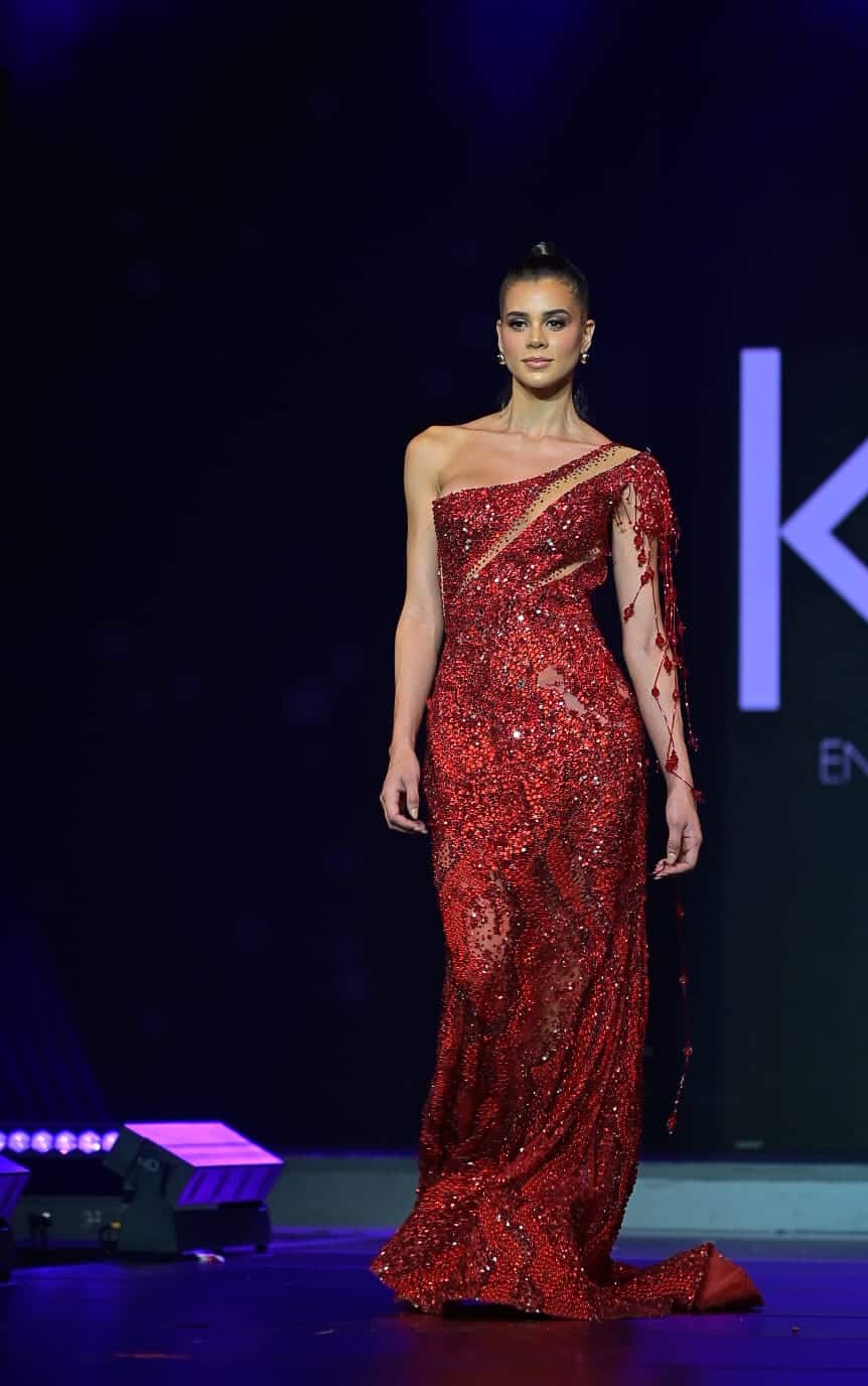 Candidatas de Miss República Dominicana Universo en el desfile de Koii.