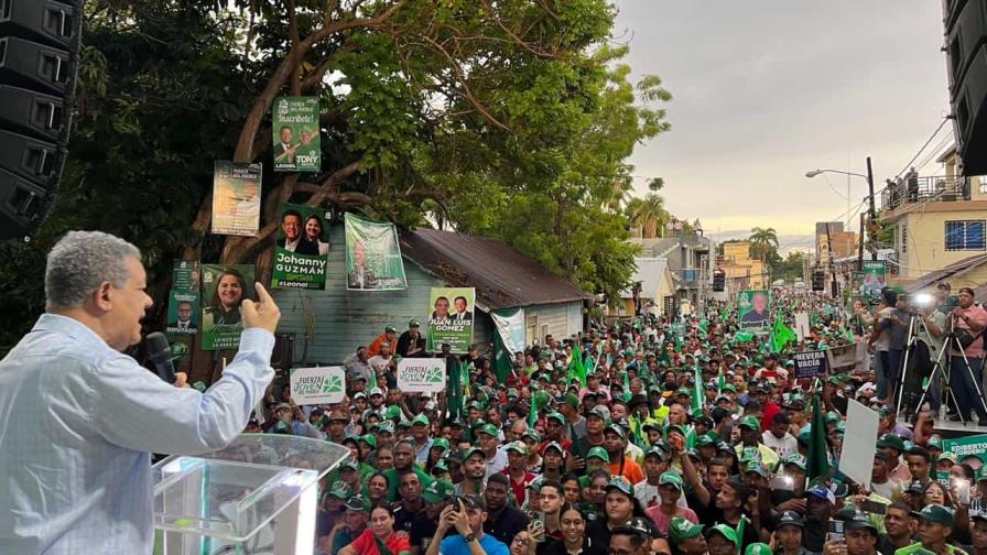 Leonel en Mao: El pueblo dominicano necesita volver a  confiar, porque el cambio fue en reversa