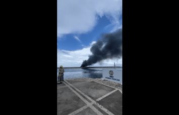 Se incendia una lancha en Casa de Campo