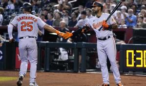 Orioles anotan cuatro carreras en la 6ta y vencen a los Diamondbacks