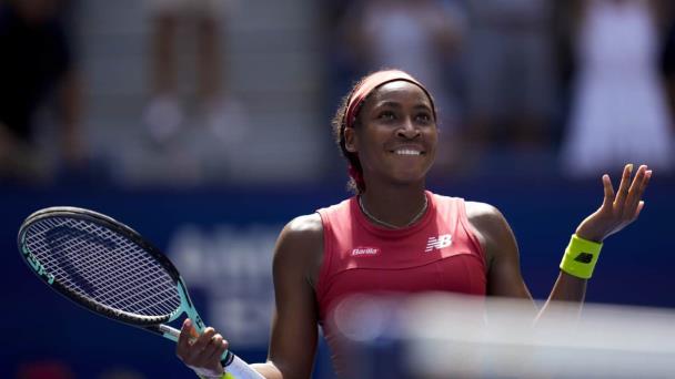 A sus 19 años, Coco Gauff avanza a su primera semi del US Open. Arrasa a Jelena Ostapenko