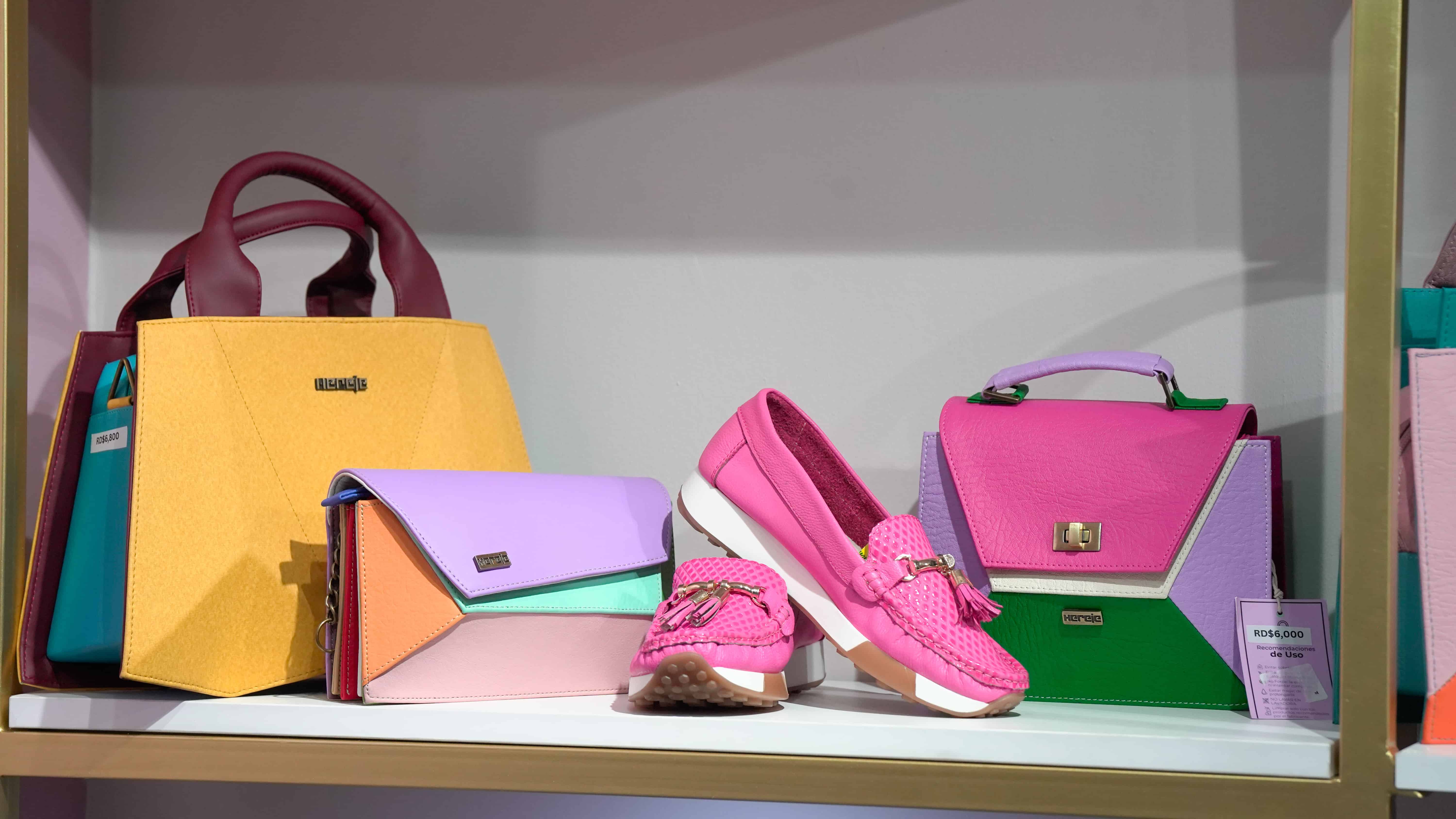 Carteras exclusivas FARLA.