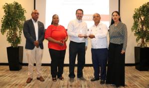 El CDP reconoce trayectoria del Grupo de Medios EB en la regi&oacute;n Este