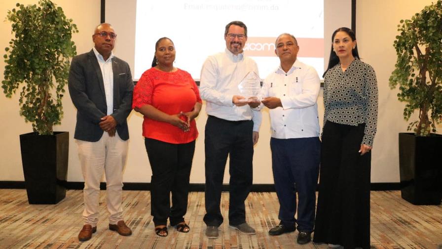 El CDP reconoce trayectoria del Grupo de Medios EB en la región Este
