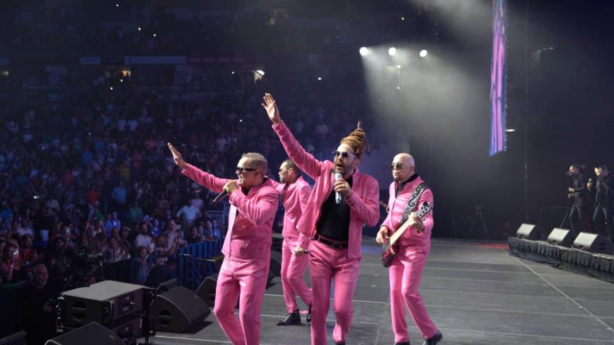 Los Hermanos Rosario llevaron su historia musical hasta El Coliseo de Puerto Rico