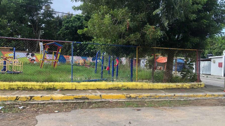 Denuncian parque infantil de Hato Mayor lleva más de dos años en el abandono