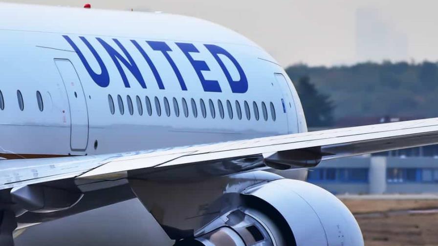 United Airlines paraliza temporalmente sus vuelos en EE.UU. por un error informático