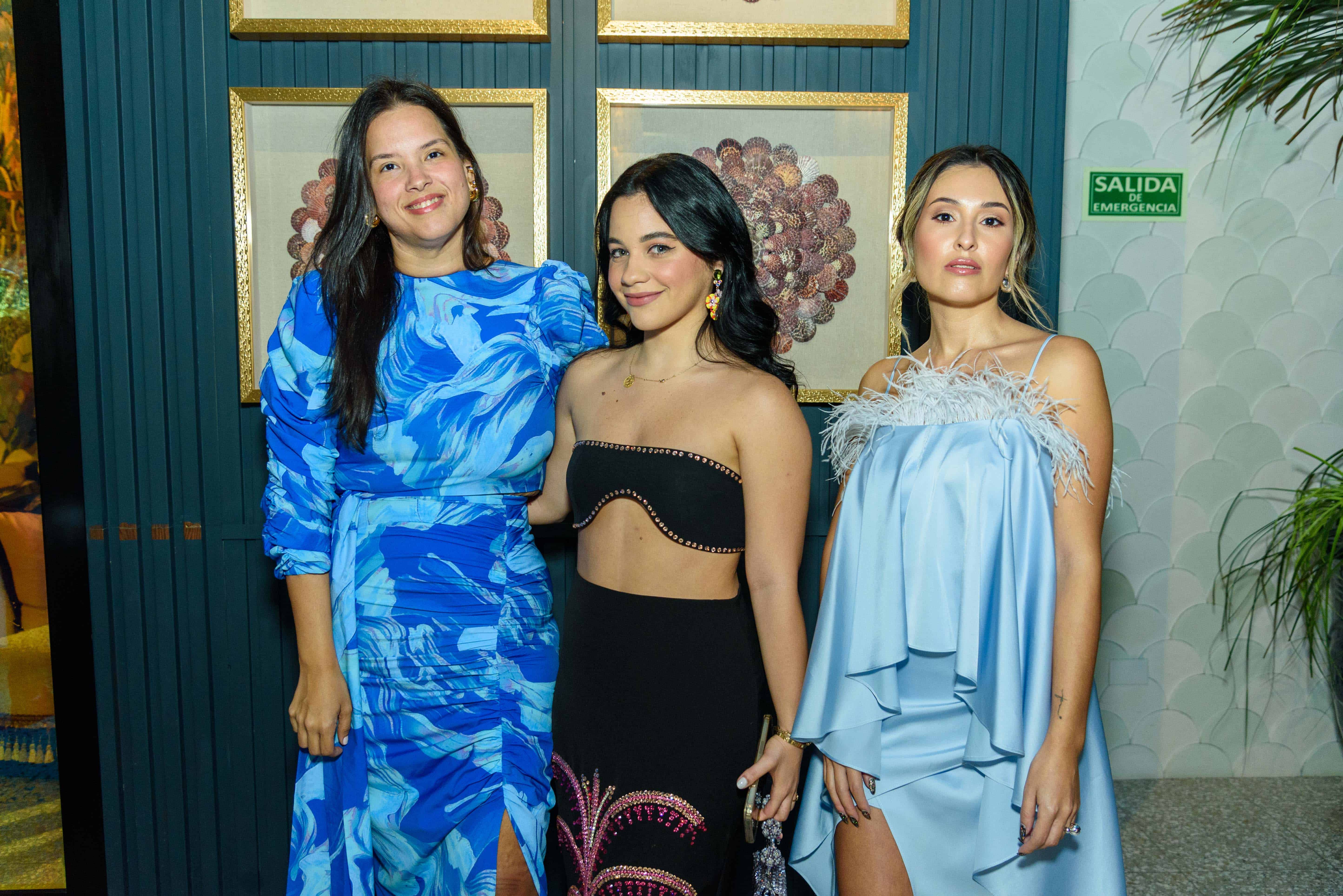 Stefanie Castellanos, Gabriela Álvarez y Jenny Mancera. 