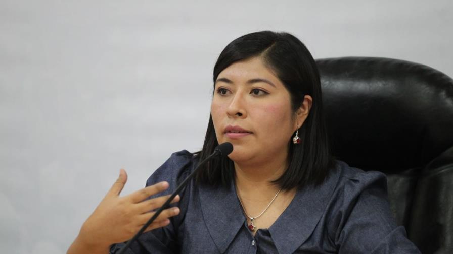 La ex primera ministra peruana Betssy Chávez seguirá en prisión, decide tribunal supremo