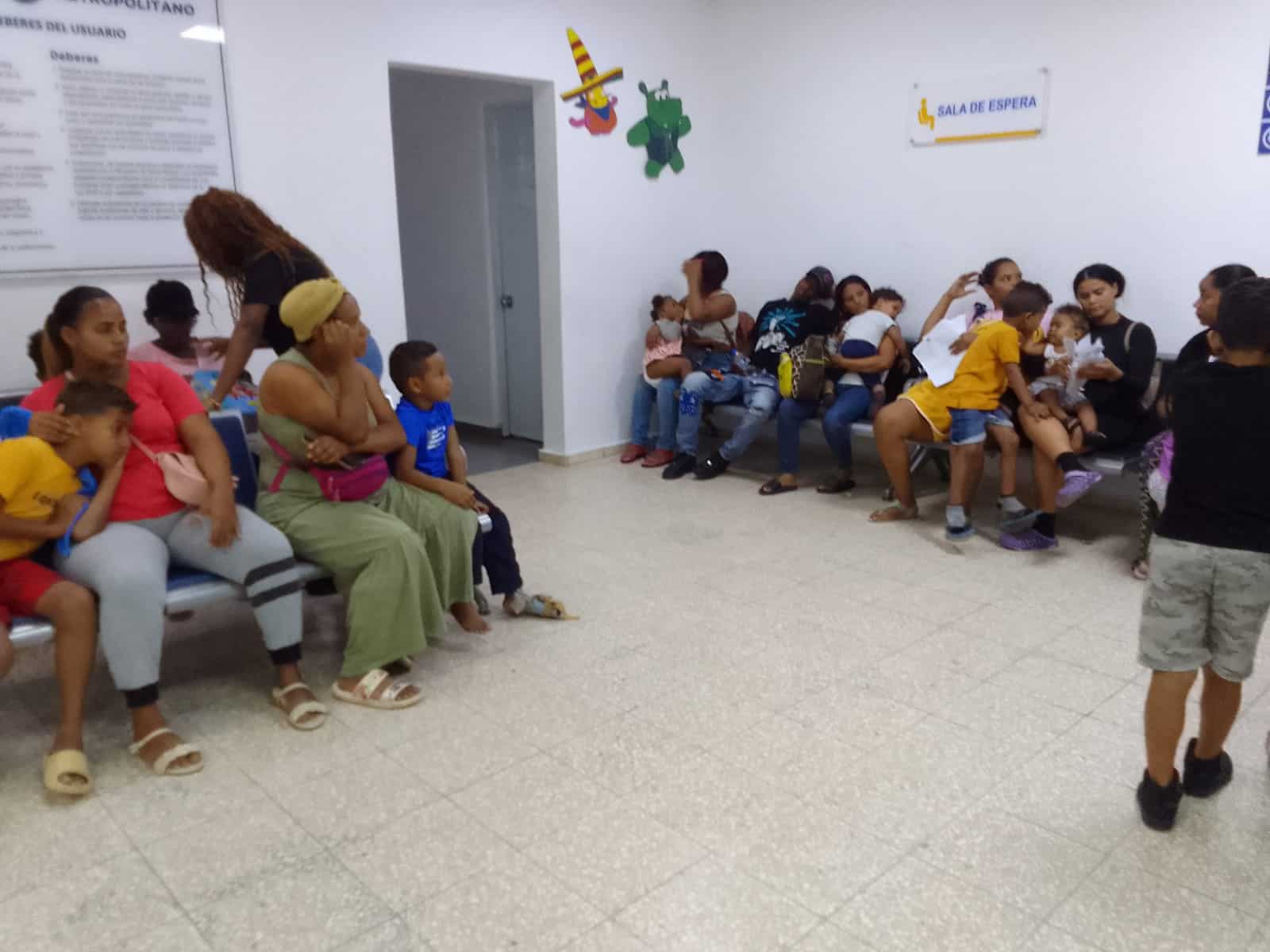 Emergencia en Hospital Materno-Infantil Santo Socorro. 