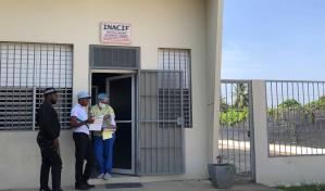 Desconocidos matan joven e hieren hermana al irrumpir en una casa en zona suroeste de Santiago