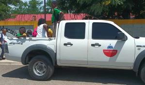 Evacuan estudiantes haitianos de escuela en Dajabón por amenazas de represalias tras cuádruple crimen