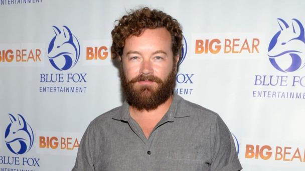 El actor Danny Masterson podría recibir cadena perpetua por violaciones