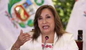 Dina Boluarte renueva el gabinete peruano con el cambio de seis ministros