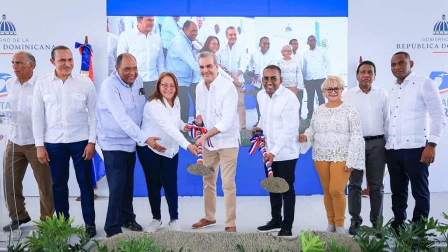 Abinader deja iniciada construcción de un aeropuerto doméstico en San Juan