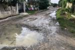 Denuncian calles en sector de Hato Mayor está llenas de hoyos y baches Denuncian calles en sector de Hato Mayor está llenas de hoyos y baches