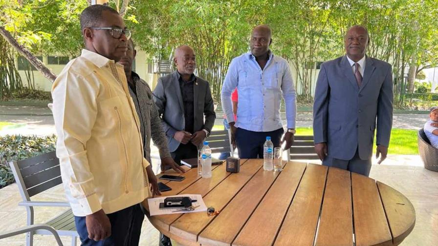 Concluye sin acuerdo reunión entre autoridades dominicanas y haitianas por cierre de la frontera