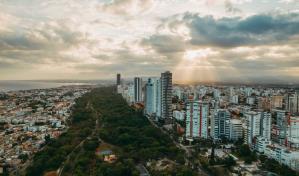 Proyecta reactivación más acelerada de economía dominicana en resto del año y repunte para inicios del 2024
