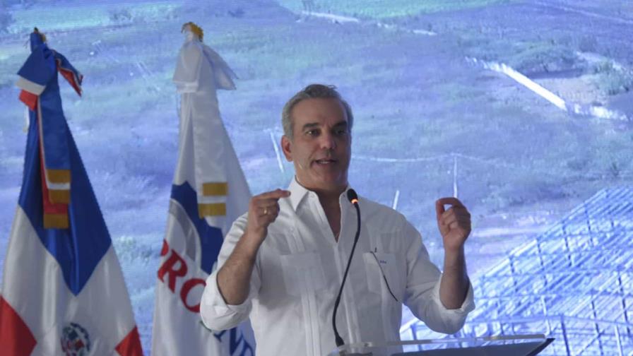 Abinader en San Juan: El desarrollo de una región no es con nominillas que se hace