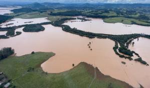 Elevan a 42 los muertos y a 25 los desaparecidos por las inundaciones en el sur de Brasil