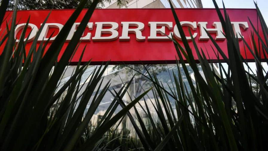 Ratifican inhabilitación de registros de proveedores de constructora Odebrecht