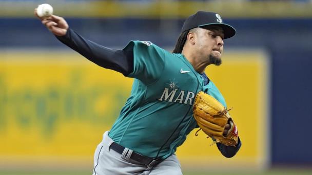 Luis Castillo gana 6ta decisión seguida; Marineros superan a Rays
