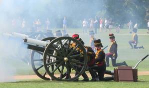 Reino Unido conmemora el primer aniversario de la muerte de Isabel II