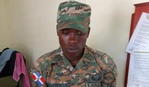 Arrestan a ciudadano haitiano con uniforme del Ejército de la República Dominicana