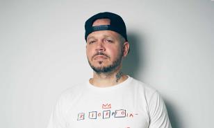 Residente lanza un fuerte mensaje social en nuevo sencillo junto al rapero WOS