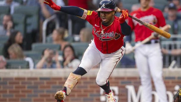 Con vuelacercas de Acuña y Rosario, Bravos doblegan a Piratas