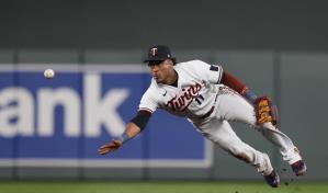 Mellizos vencen a Mets, gracias a error de Álvarez