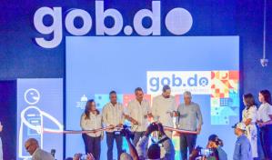 Presidente Luis Abinader inaugura Punto GOB en Santiago