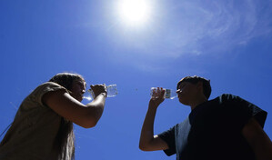 Temperaturas calurosas y lluvias por onda tropical dominar&aacute;n el clima este lunes