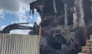 Siguen demoliendo edificios afectados por explosión en San Cristóbal