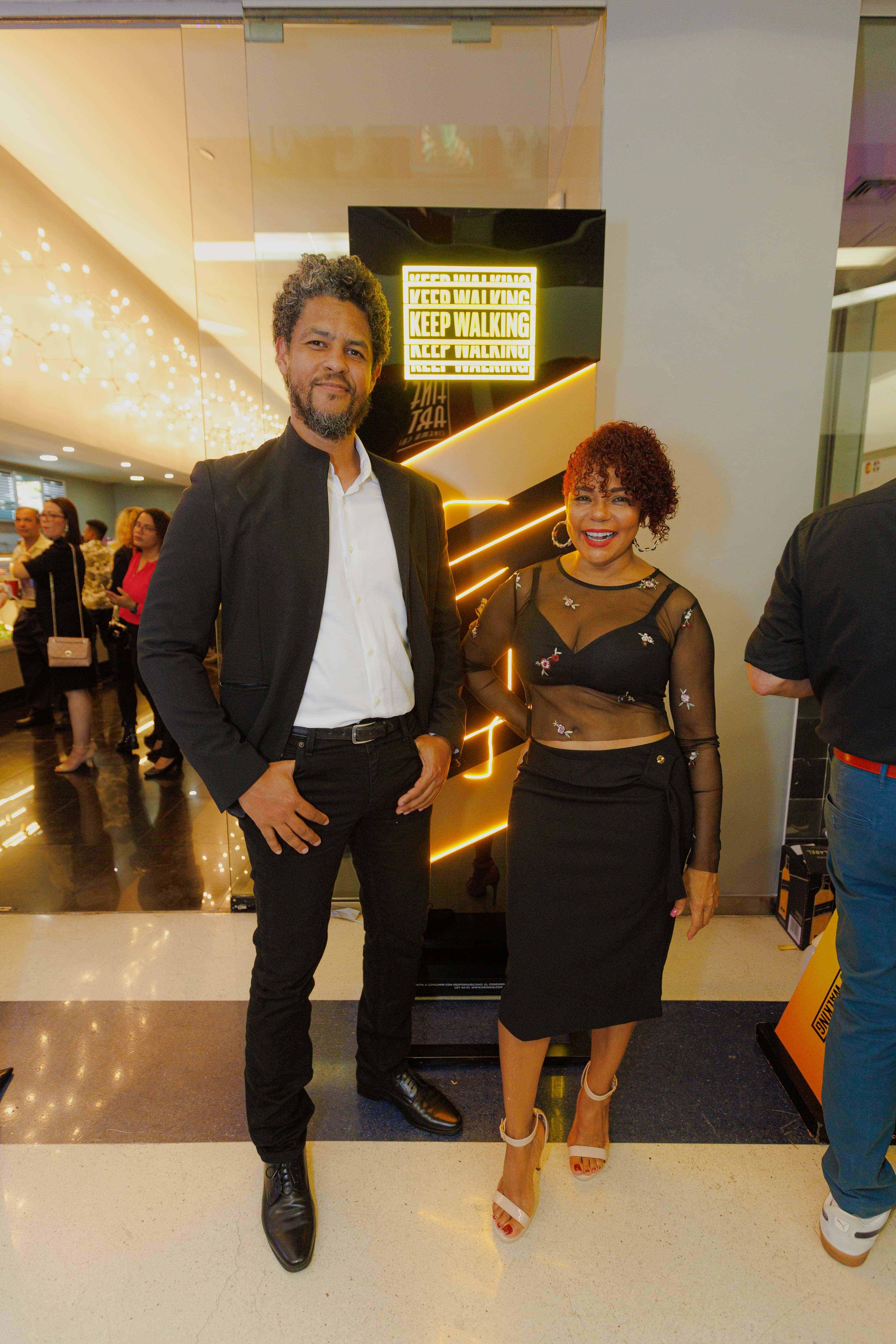 Héctor Anibal y Cheddy García.