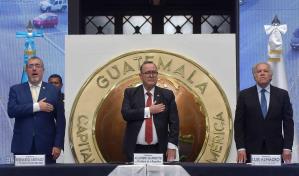 El secretario de la OEA mantiene observación sobre proceso de transición en Guatemala