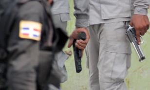 Una joven denuncia fue detenida por grabar una protesta en la Jacobo Majluta