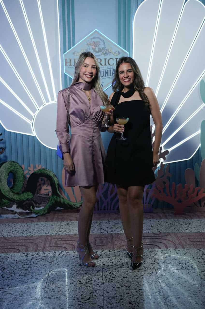 Paulette Ferreira y Andrea Cuello.