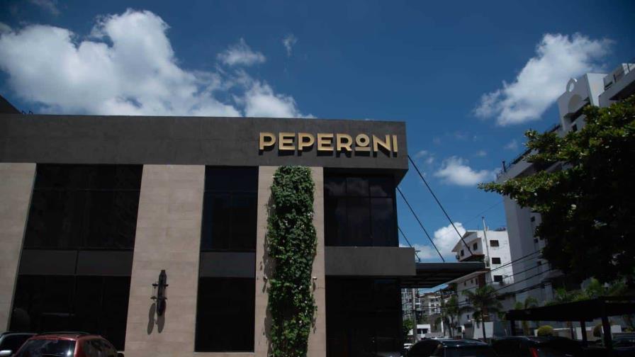 Restaurante Peperoni reabre sus puertas tras incendio del sábado