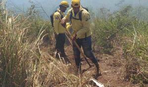 Reportan incendio forestal en Loma de Guaigüí fue controlado en 100%