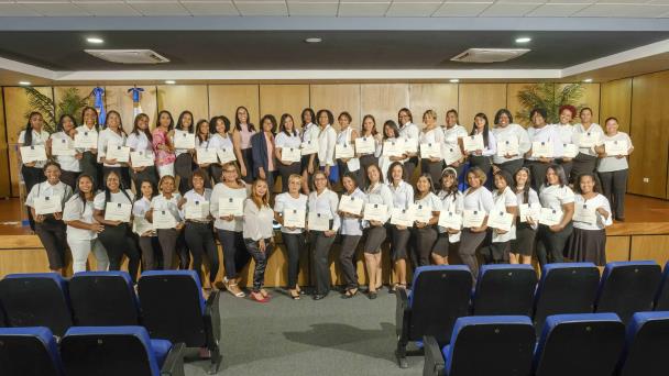 Fortalecen competencias de 255 docentes de primaria en la enseñanza de lectura y escritura
