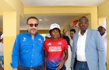Inefi sigue adjudicando techados en beneficio del deporte escolar