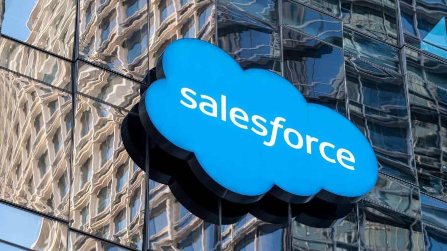 Salesforce anuncia su nuevo asistente con inteligencia artificial, Einstein Copilot