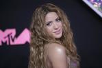 Shakira canta Loba y dedica a los latinos reconocimiento en los MTV VMAs