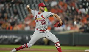 Wainwright logra finalmente su victoria 199; Cardenales vencen a Orioles