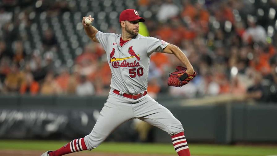 Wainwright logra finalmente su victoria 199; Cardenales vencen a Orioles