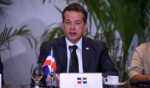 Ministro Bisonó participará en primera reunión de la Alianza por la Democracia