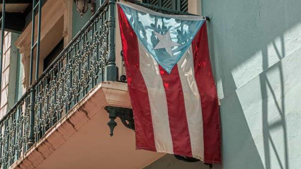 La emigración de Puerto Rico a EE.UU. disminuyó un 21.4 % en 2022 en comparación con 2021